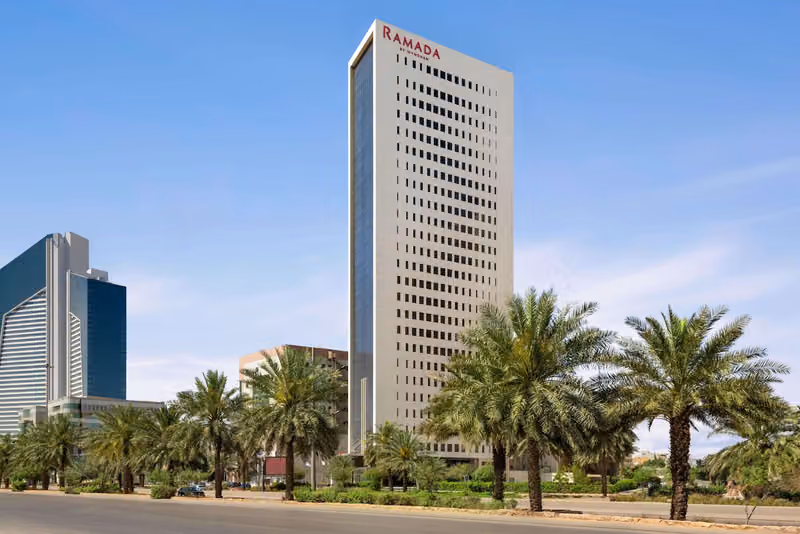 فندق رمادا