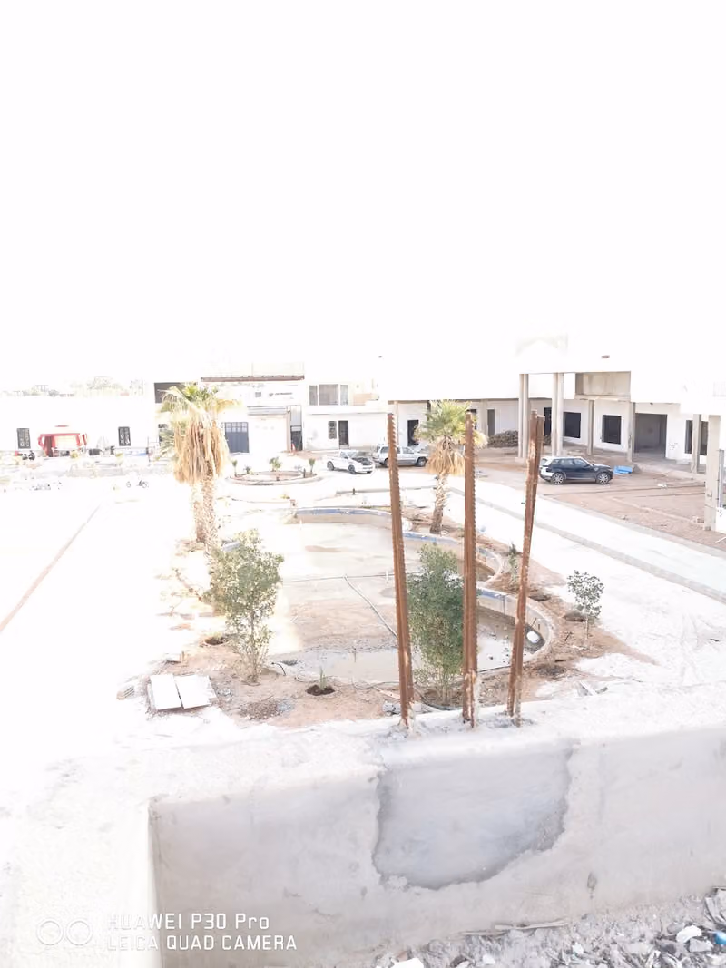 فندق ومنتجع جولدن ساندس تحت الانشاء