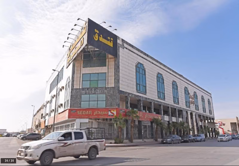 Aljanoub Hotel, Albathaa St. Haraj bin Gasim Algadeem