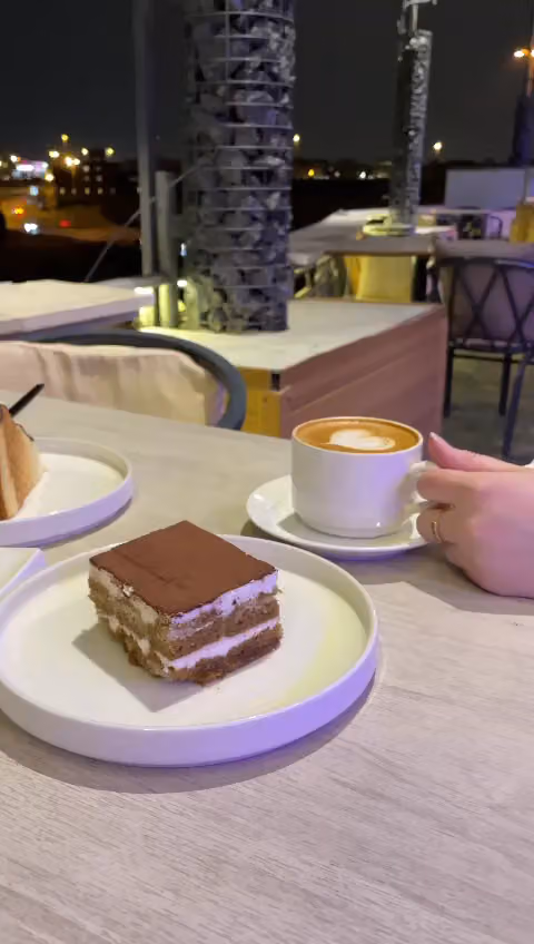 فريدم كافيه و مطعم