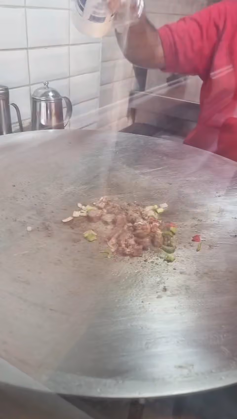 فطائر وكبدة حواري