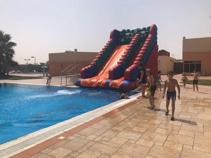 FUN TIME وقت المتعة للحفلات و تأجير النطيطات