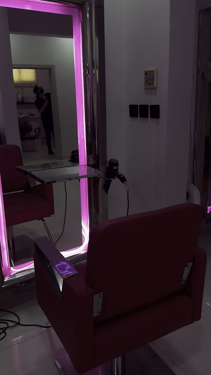 صالون فوشي-Fushi Salon
