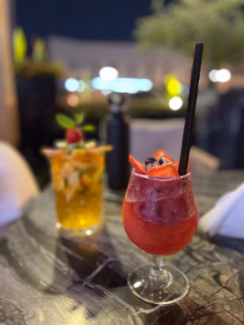 فيفينيا لاونج - vivenea lounge