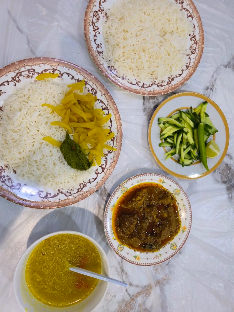 Gazipur Restaurant (গাজীপুর রেস্টুরেন্ট)