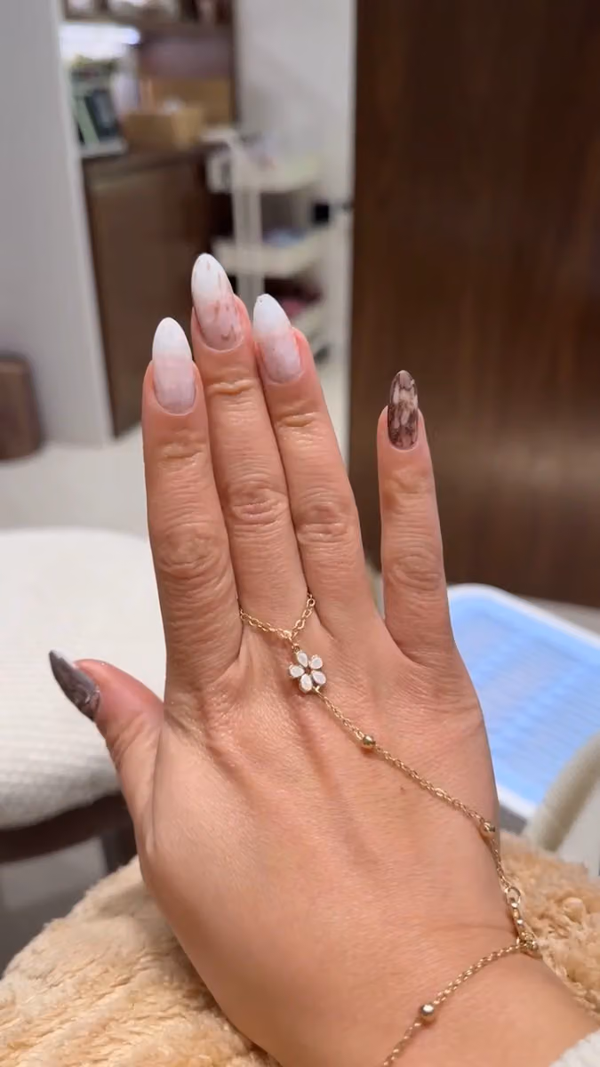 Gee Salon | جي صالون