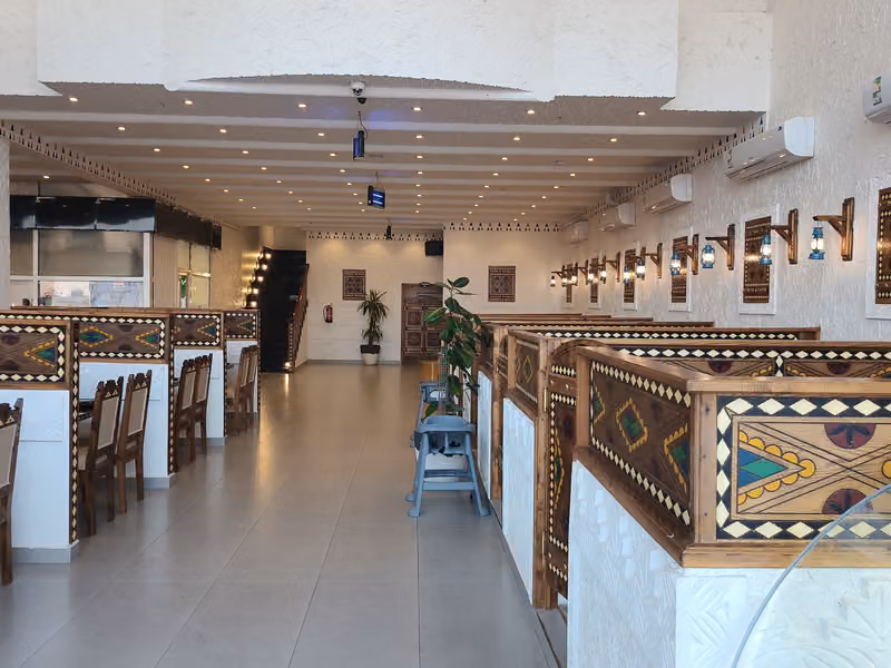 Ghaid Restaurant - مطعم الغيد للمأكولات البحرية والخليجية