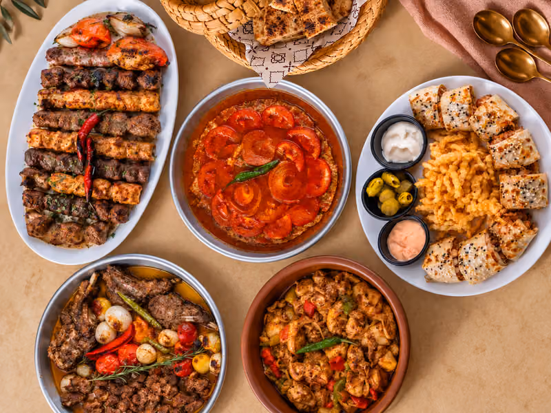 Ghammas restaurant | مطعم غماس - فرع الروضة