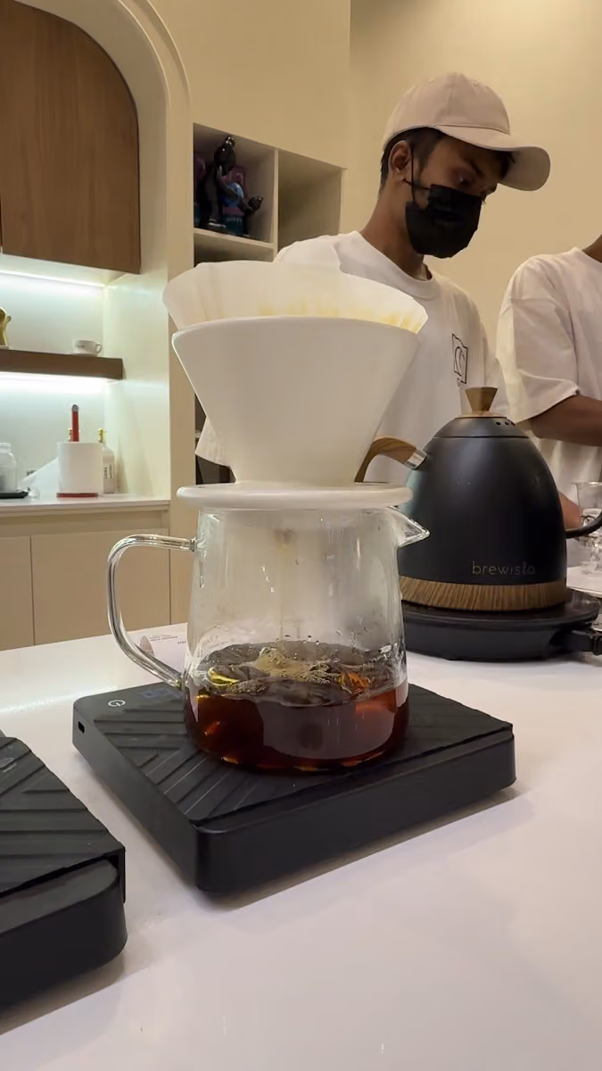 Ghiya.café