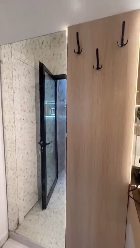 غرف للتأجير شهرى و سنوى