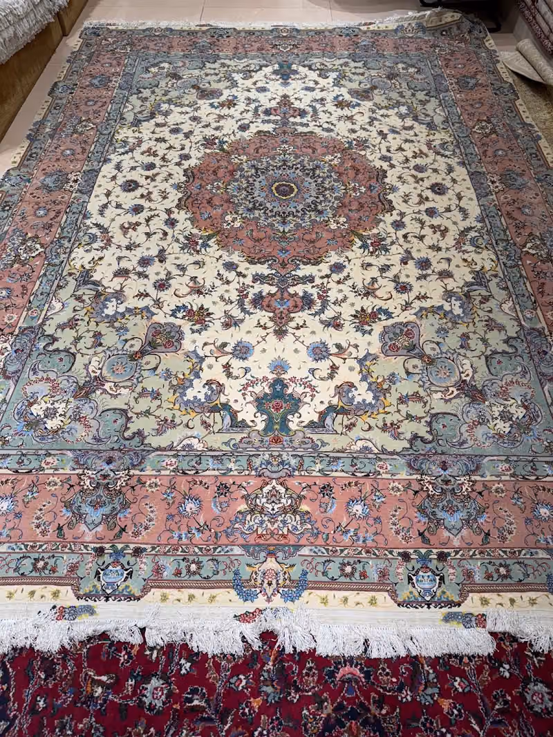 غسيل وصيانة السجاد الفاخر