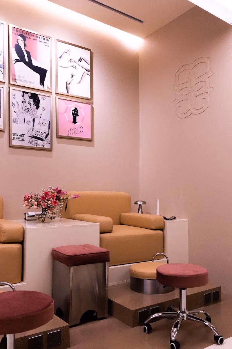 Glow & Grace | Nail Studio