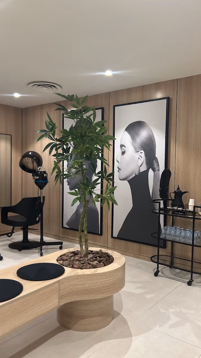 gneehbeauty