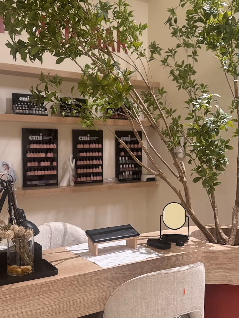 gneehbeauty