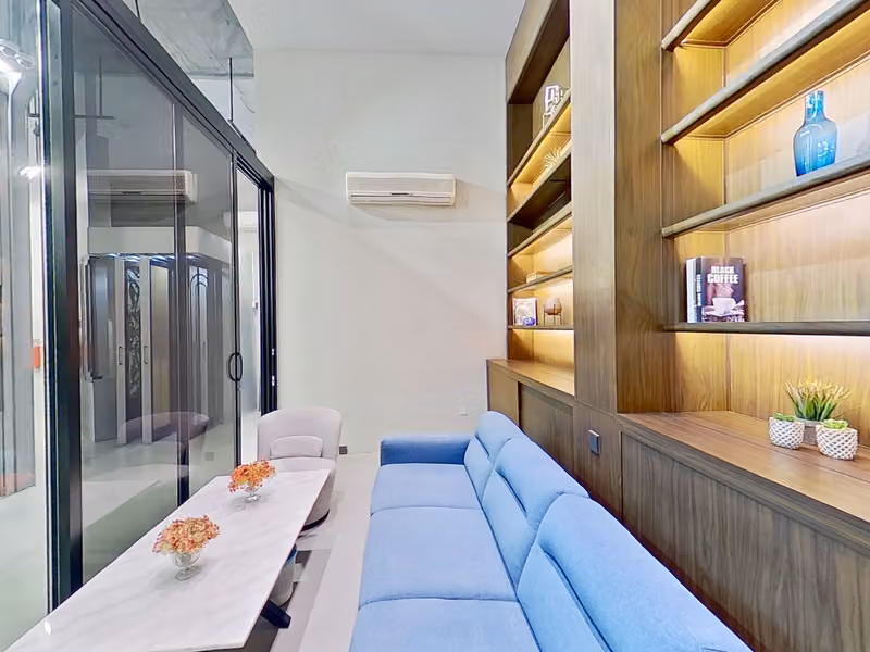 Granada Aluminium Takasusi Showroom( معرض غرناطة / التخصصي )