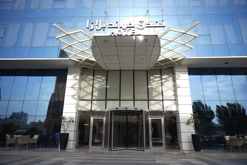 فندق جراند بلازا - الخليج الرياض