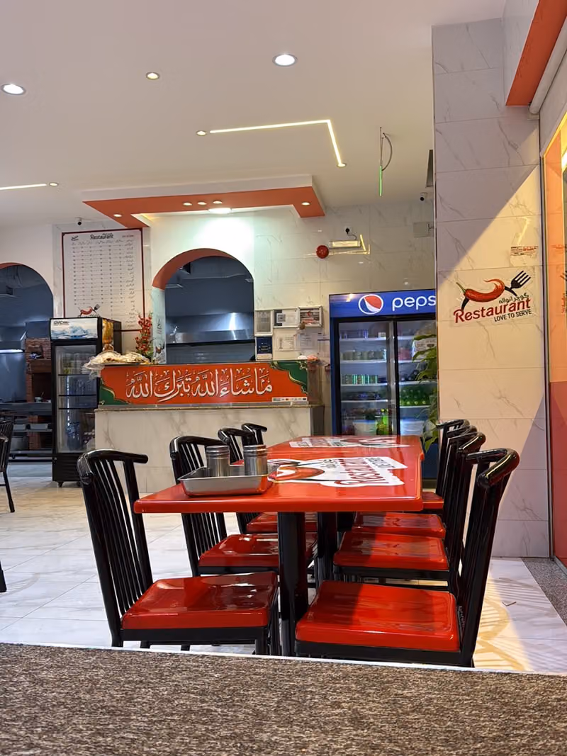 Gujranwala Restaurant (گجرانوالا ریسٹورنٹ)