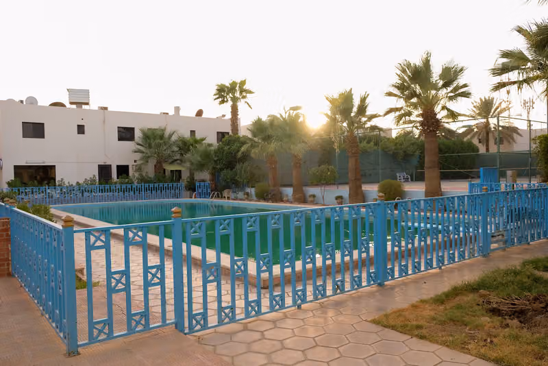Hammad compound