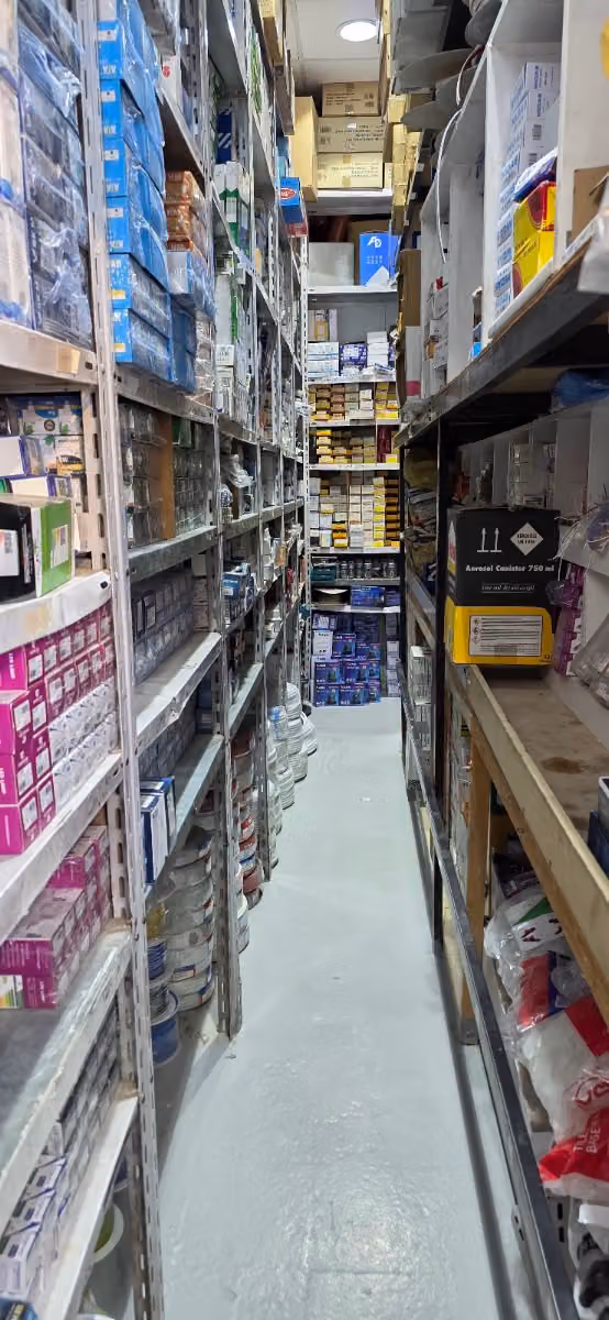 Hardware Shop اطواق الغد الكهرباء والسباكة
