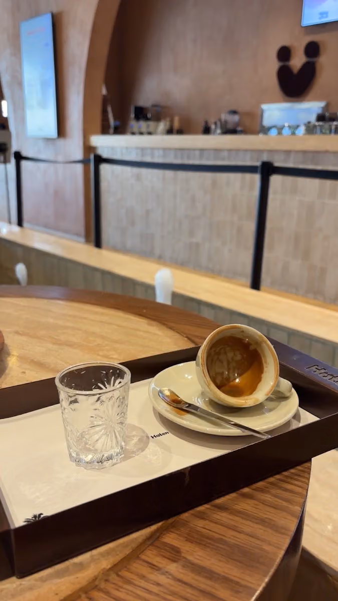 Haten Cafe هاتن كافيه