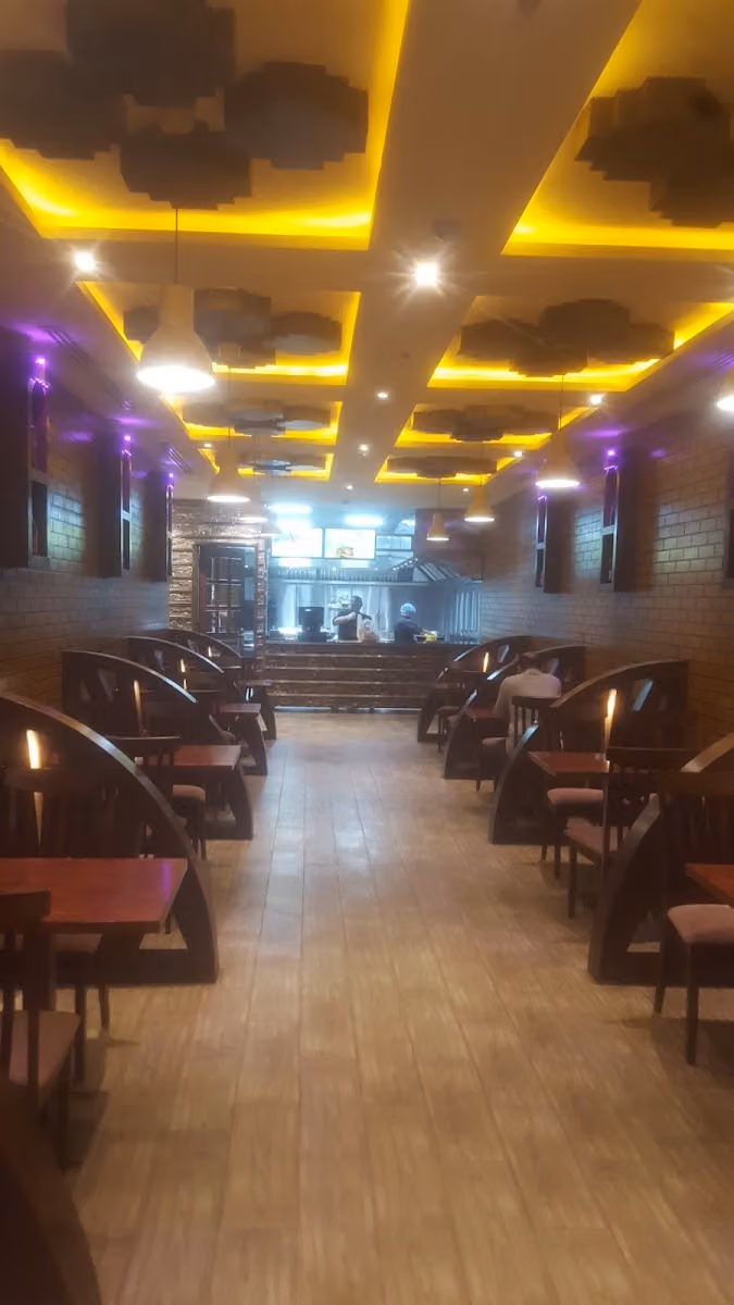 مطعم مازا