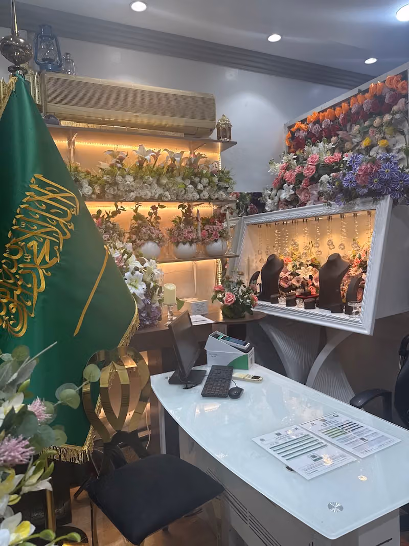 حفلات مؤسسة المصمم الأقوى للتجارة
