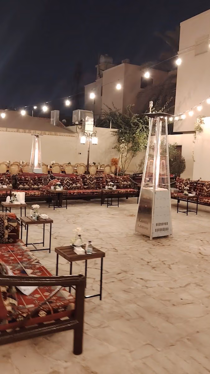 حفلات تأجير كوش استقبال كراسي طاولات قهوجيين صبابين