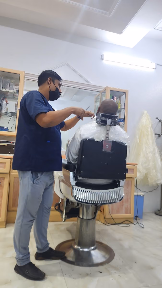 حلاق اسماء حمد
