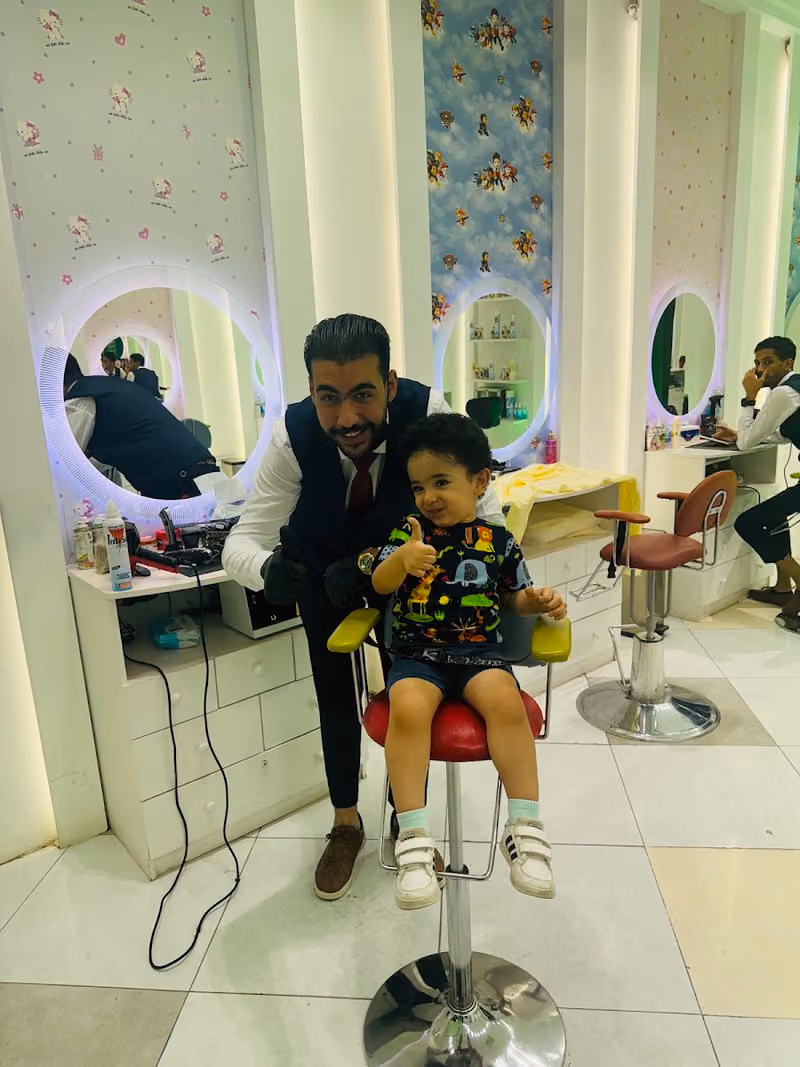 حلاق اطفال ابطال المستقبل