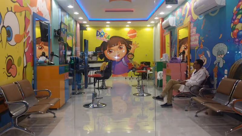 حلاق اطفال البراعم الخليج - Kids Barbershop Khalej