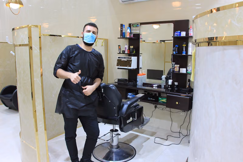 حلاق ذو الوشاح
