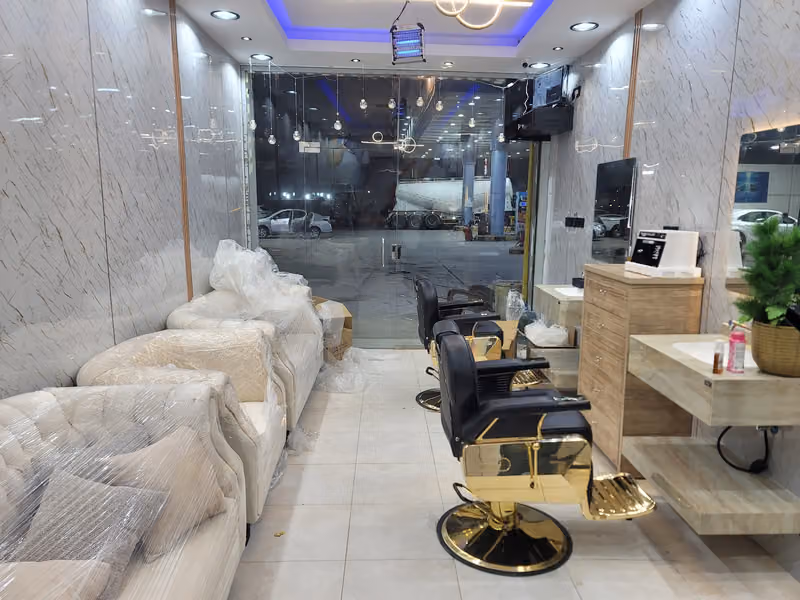حلاق مثال الشمال