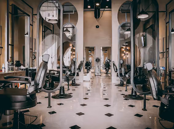 حلاق ميرور | Mirror Barbershop