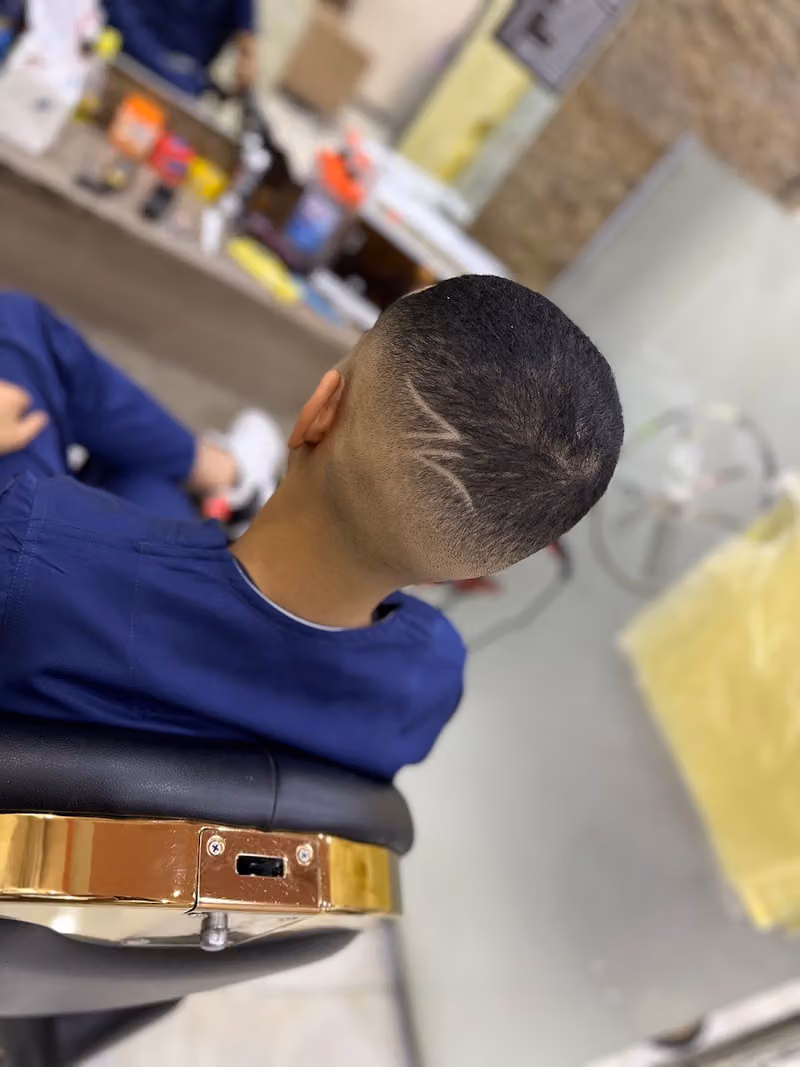 حلاق رمز الشنب✂️🫡 barber moustache symbol💈