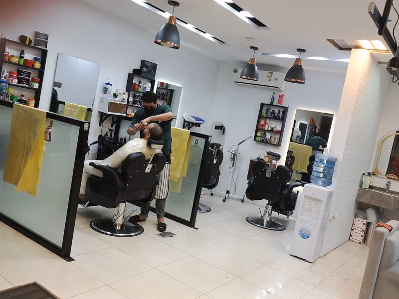 حلاق وقت اللوك