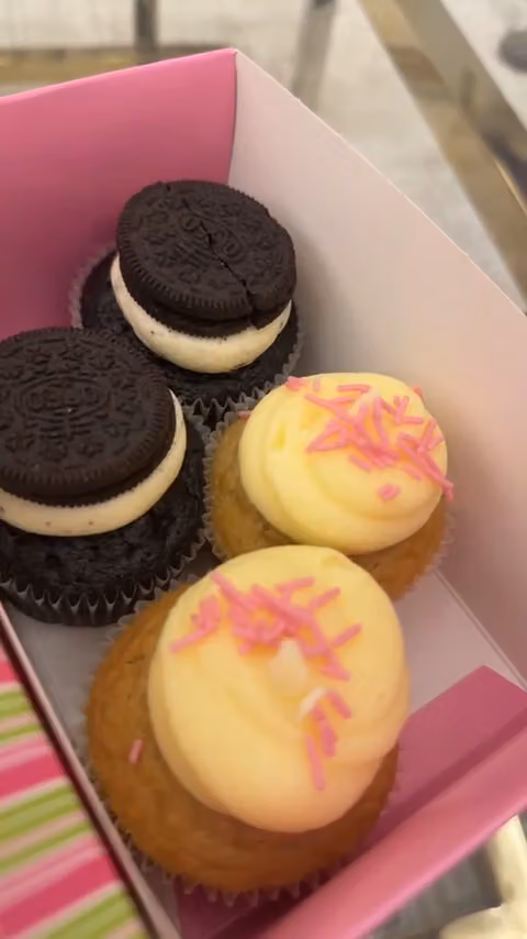 Helens Bakery Riyadh, Urubah