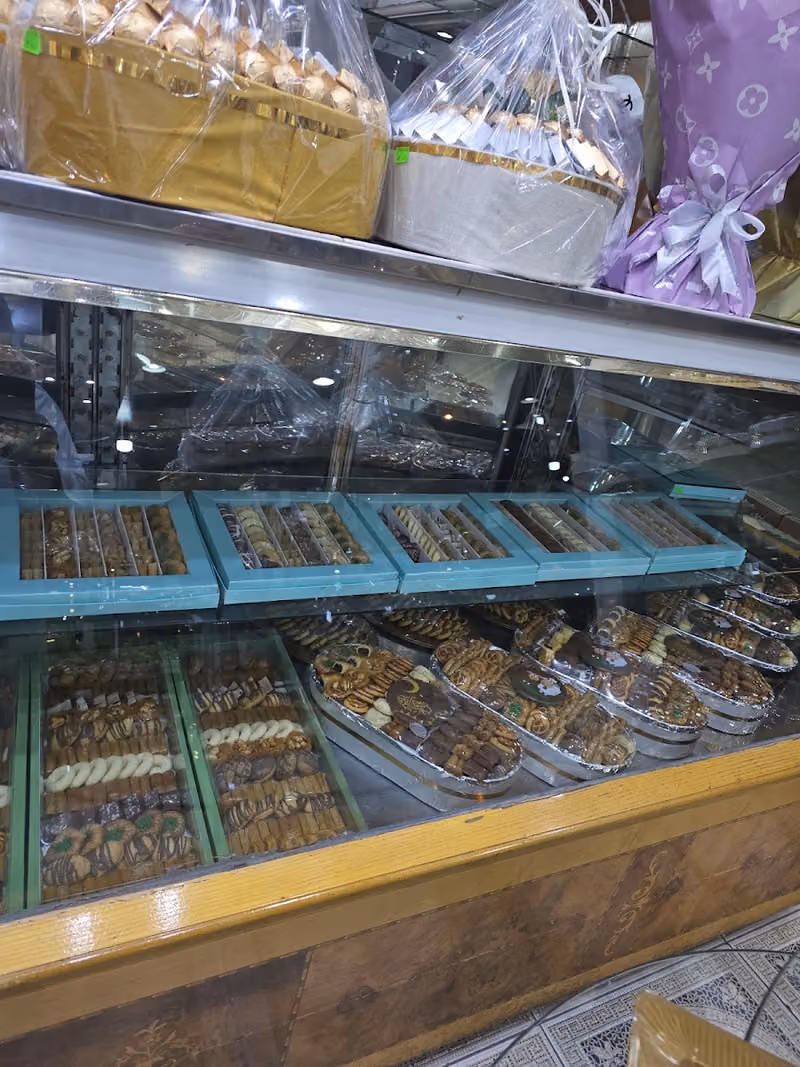 حلويات الرغيف المميز اللبناني