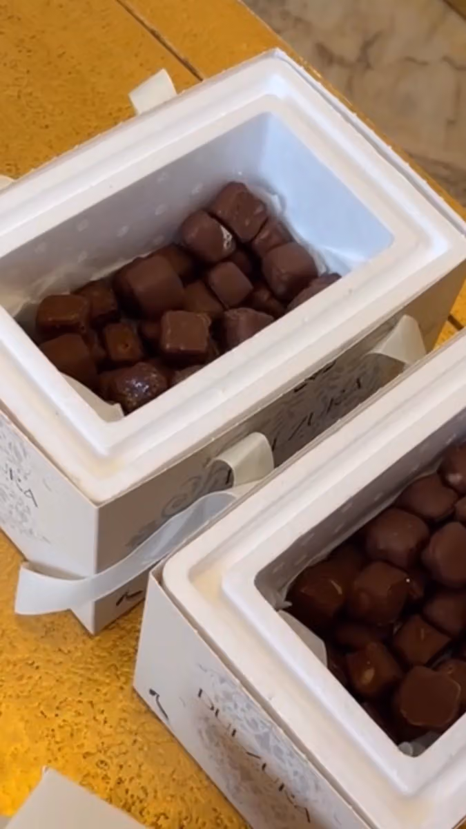 حلويات دلزورا