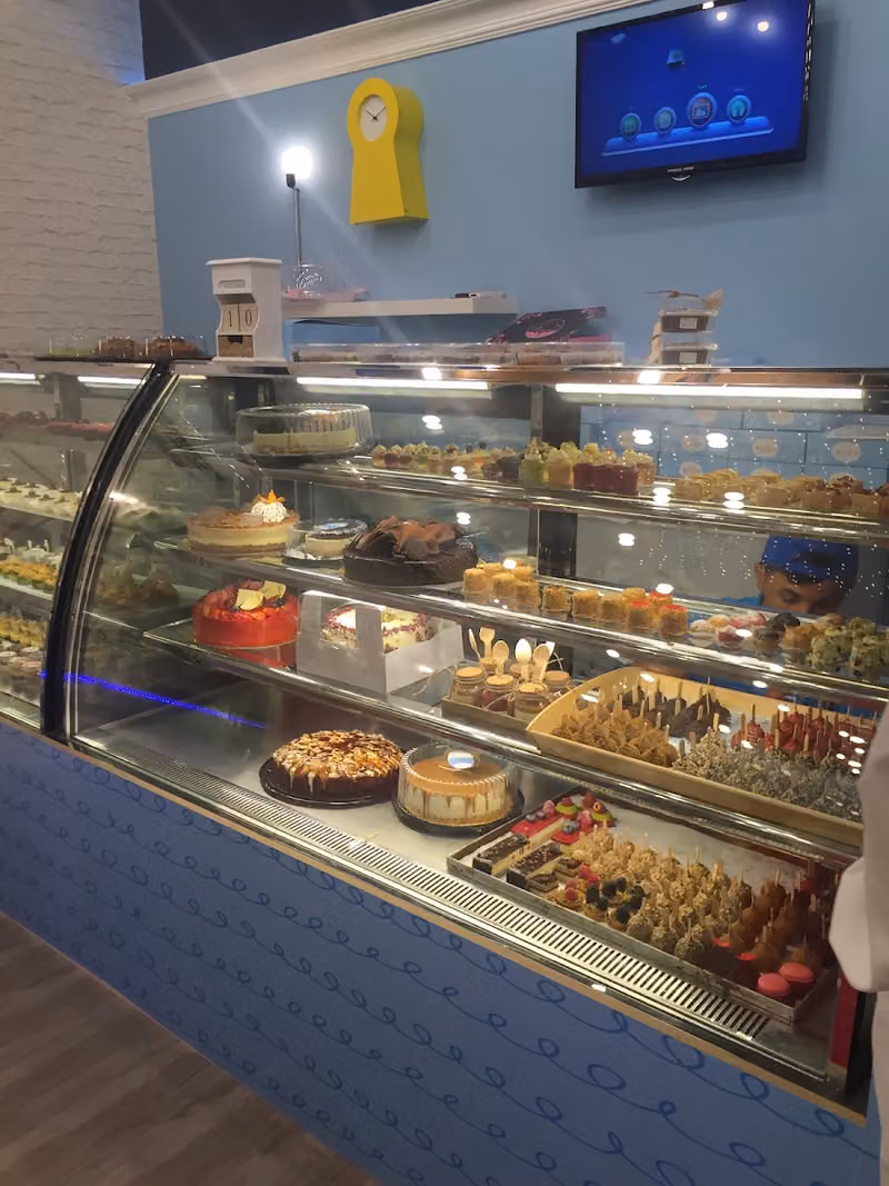 حلويات دلزورا