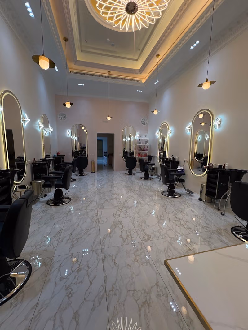 Hoba Salon