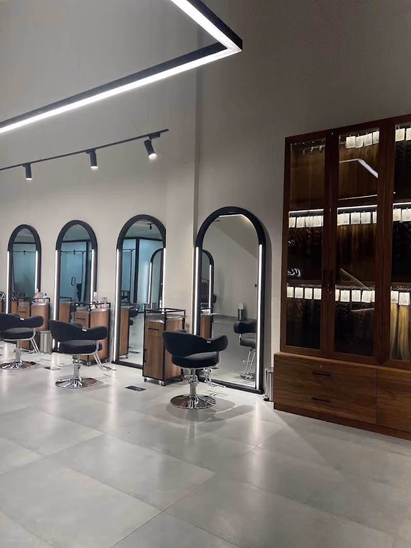 Holic Beauty Salon (Nailsholic) سابقاً