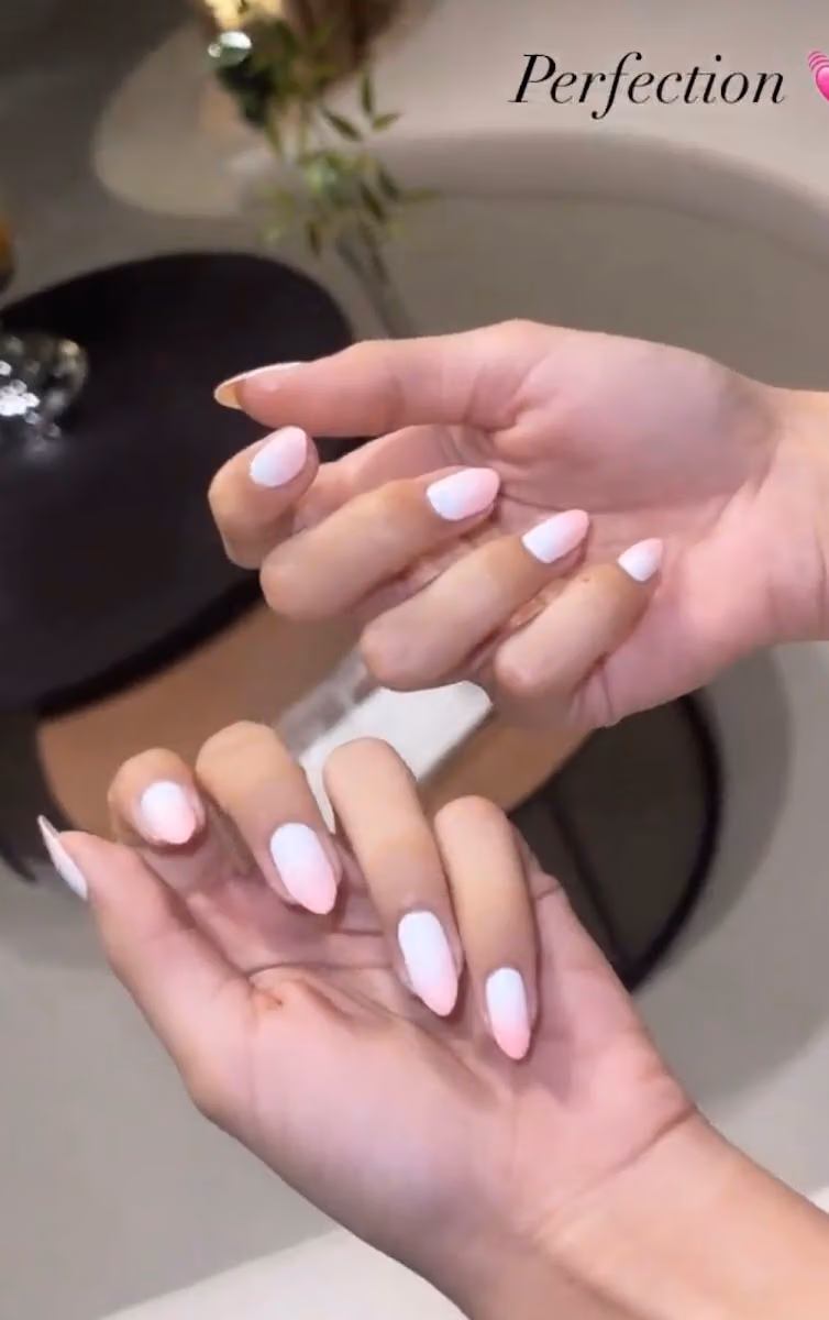 Holic Beauty Salon (Nailsholic) سابقاً