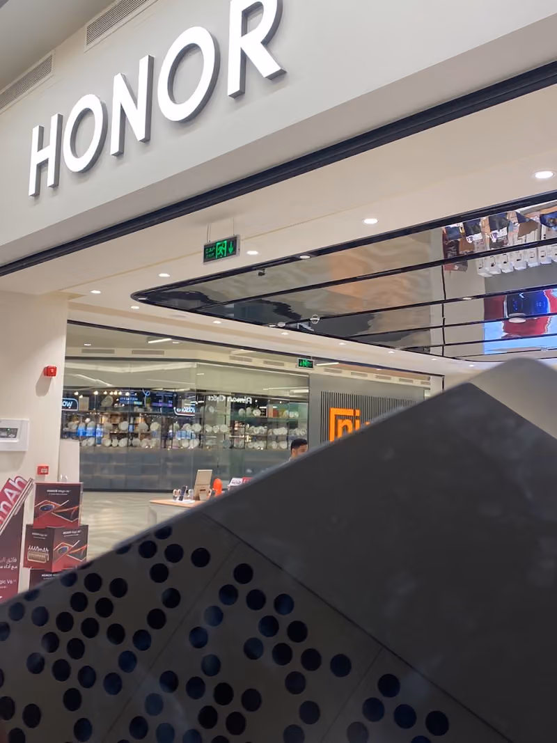 HONOR Experience store & Service center | Granada Mall متجر هونر المعتمد و خدمة هونر