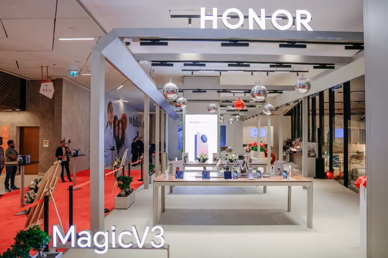 HONOR Experience Store & Service Center | Solitaire Mall متجر هونر المعتمد و خدمة هونر | السوليتير مول