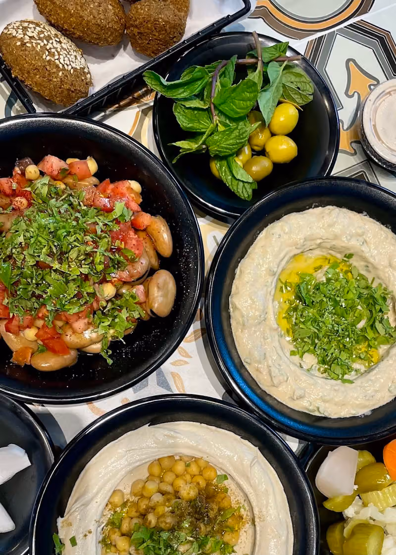 Hummus Odeh حمص عودة