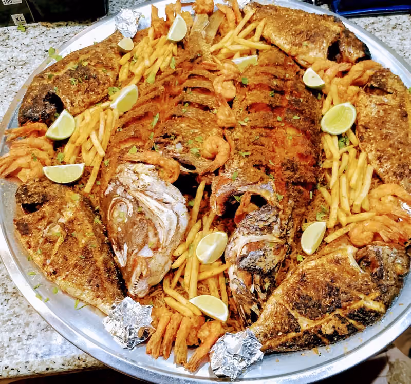 هوك فود للاسماك