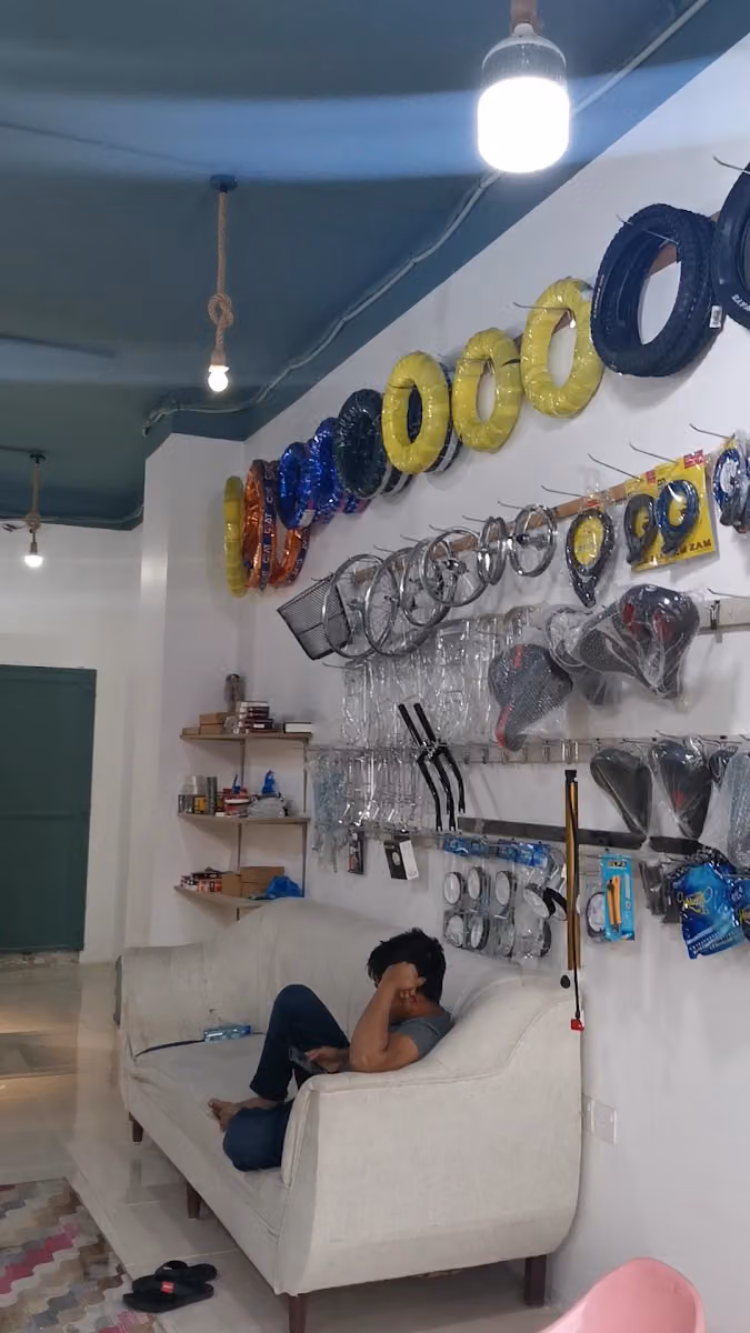 حي الربوه تصليح سياكل CYCLE AND REPAIR SHOP