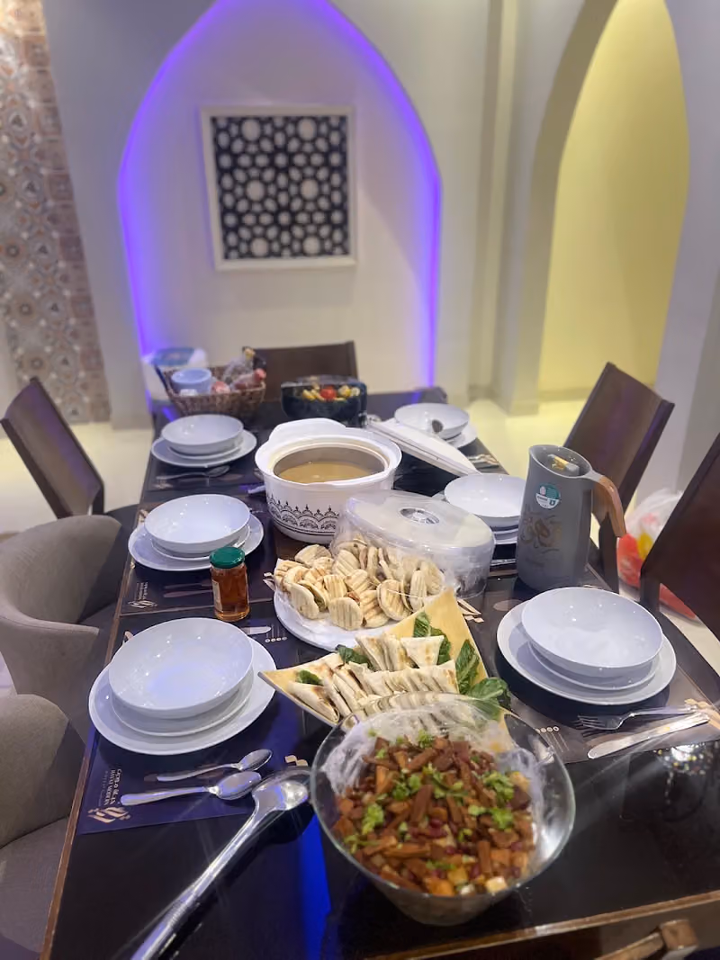 حياة مودرن الفندقية