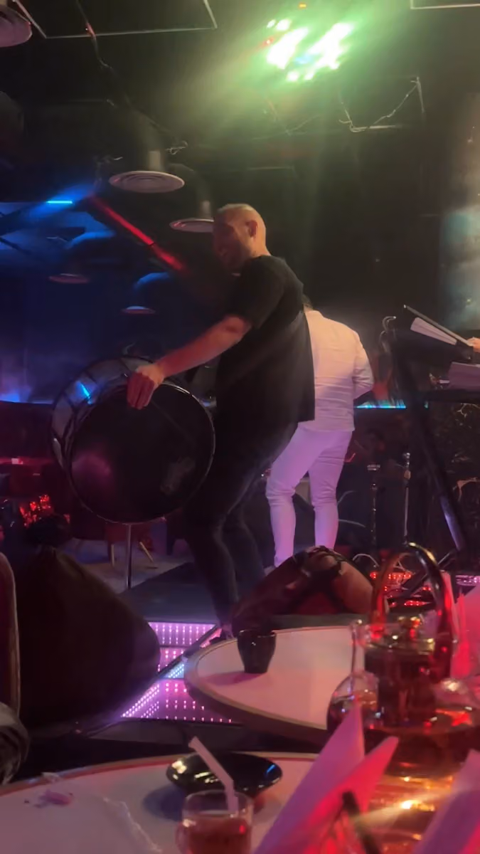 إم اس كلوب مطعم و كافيه و لاونج & M.S CLUB , LOUNGE