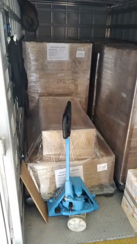 إرساليات للنقل والتخليص الجمركي